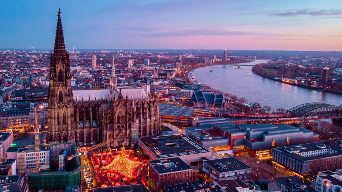 Cologne en hiver : plongez dans la magie des marchés de Noël allemands